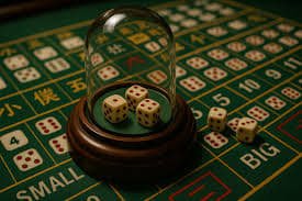 Antarmuka permainan Fortune Tiger di platform ilham toto menampilkan lima gulungan emas dengan simbol harimau